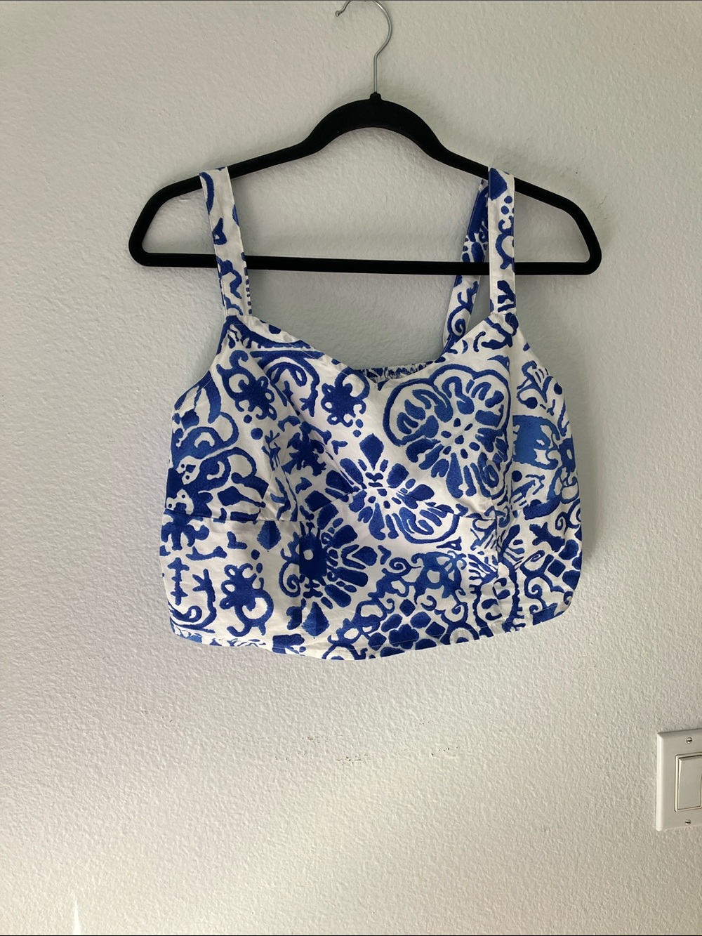 Holly & White Blue and White Printed Crop Top Summer Tank Greece